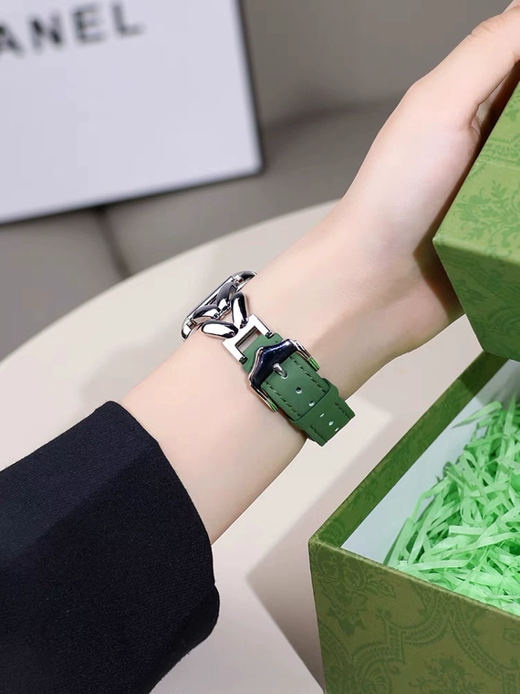Fashion Genuine Leather and Metal Splicing Band Fashion Genuine Leather and Metal Splicing Band